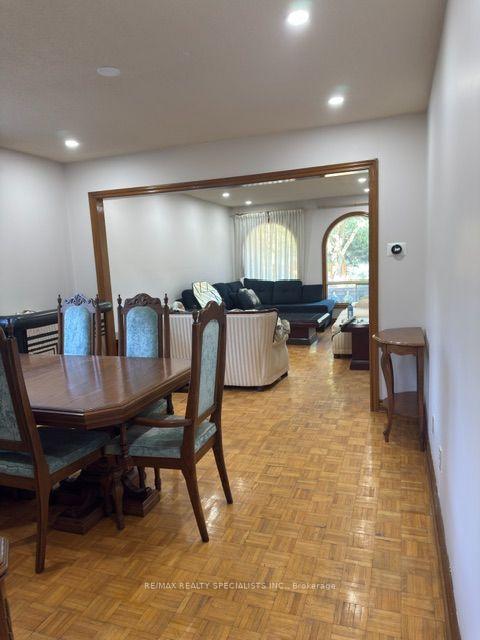 Photo 22 of Unit (Main & Upper), 2 Pepperwood Place, Brampton, Northgate — HOMEH