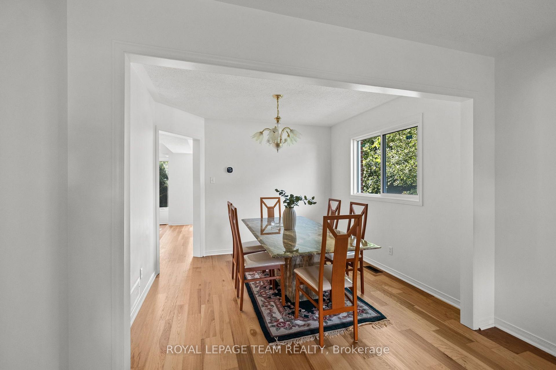 Photo 29 of 77 Sherring Court, Ottawa, Kanata - Kanata Lakes/Heritage Hills — HOMEH