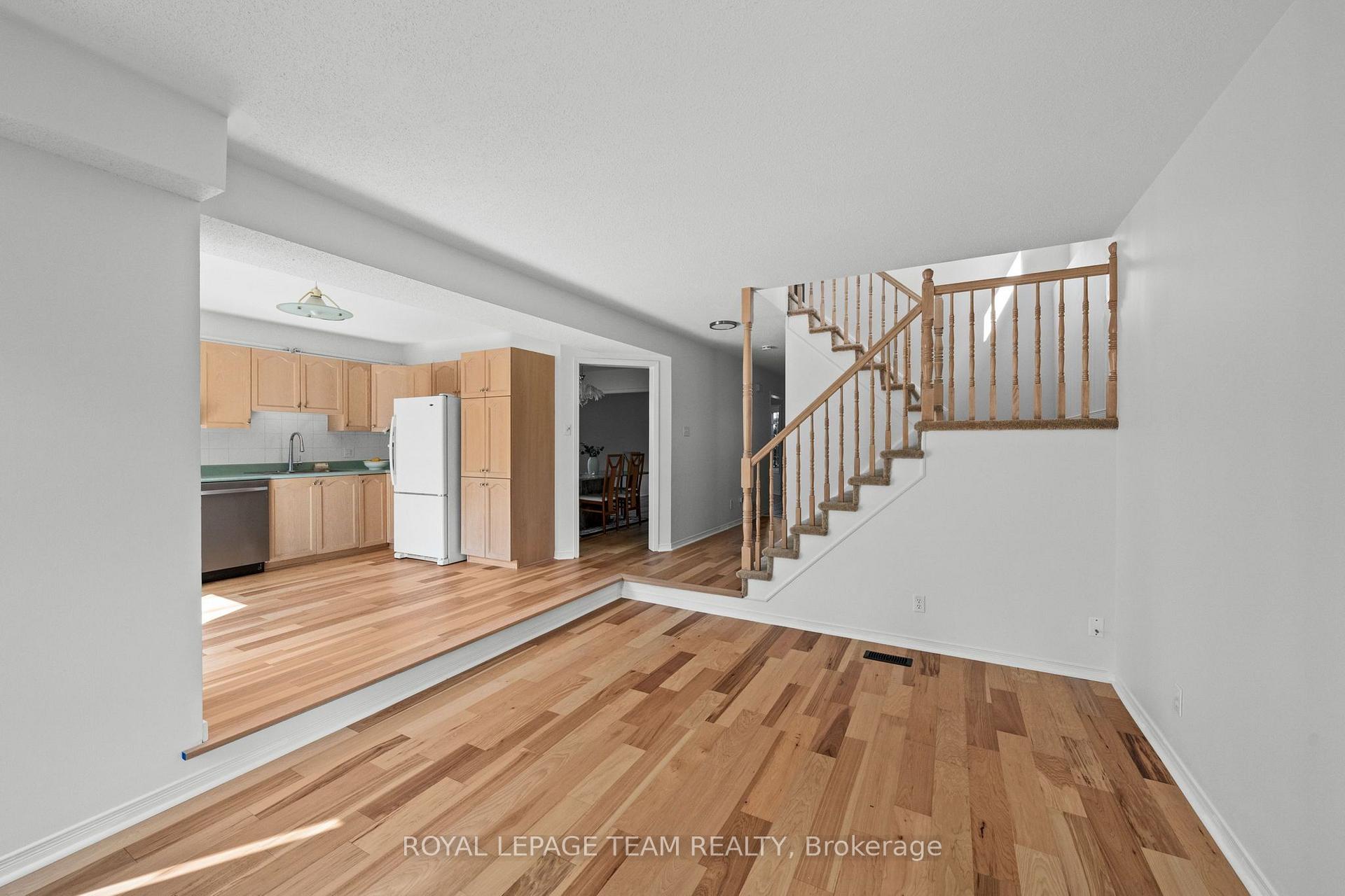 Photo 41 of 77 Sherring Court, Ottawa, Kanata - Kanata Lakes/Heritage Hills — HOMEH