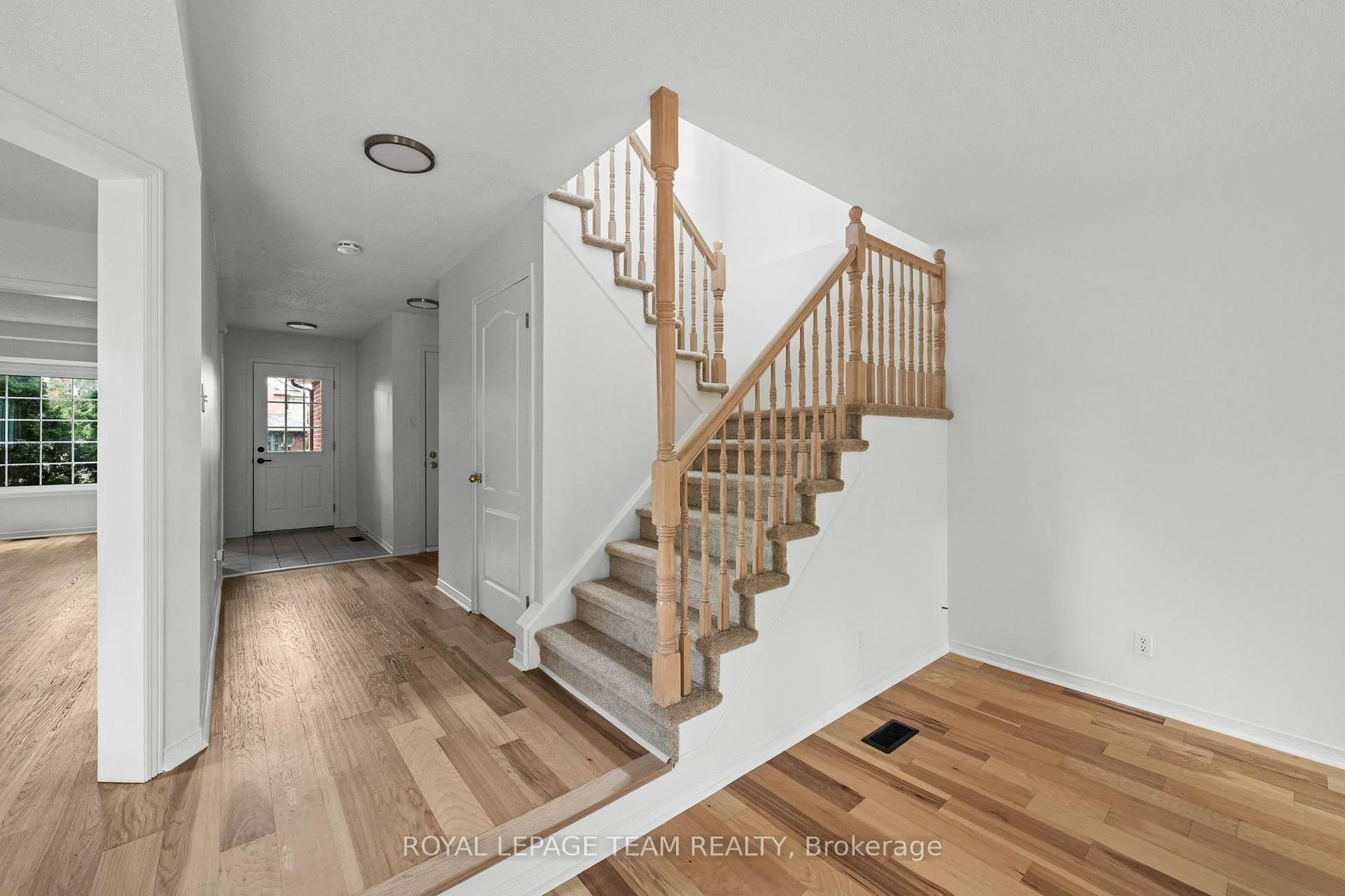 Photo 28 of 77 Sherring Court, Ottawa, Kanata - Kanata Lakes/Heritage Hills — HOMEH