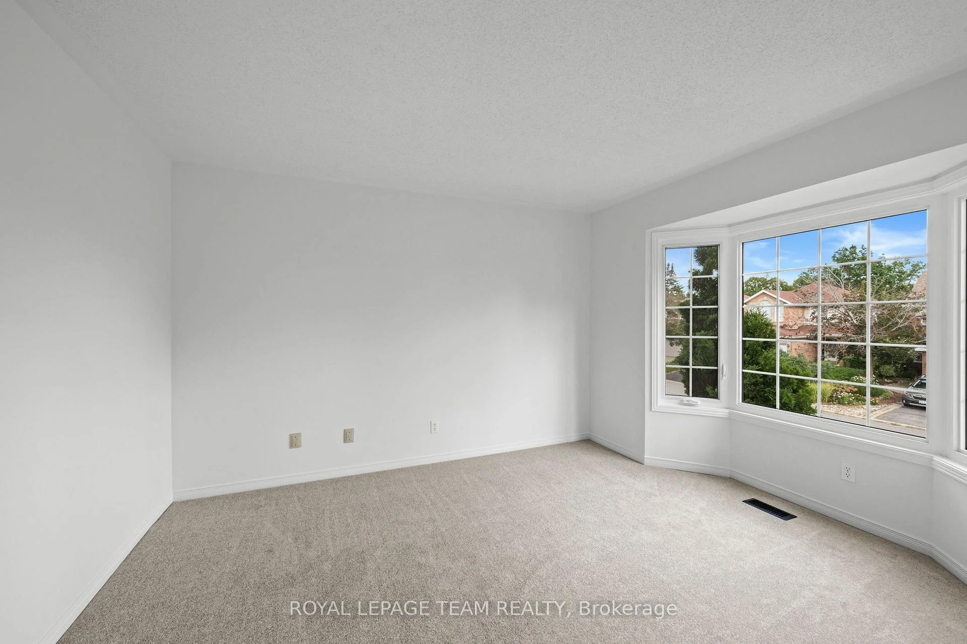 Photo 55 of 77 Sherring Court, Ottawa, Kanata - Kanata Lakes/Heritage Hills — HOMEH