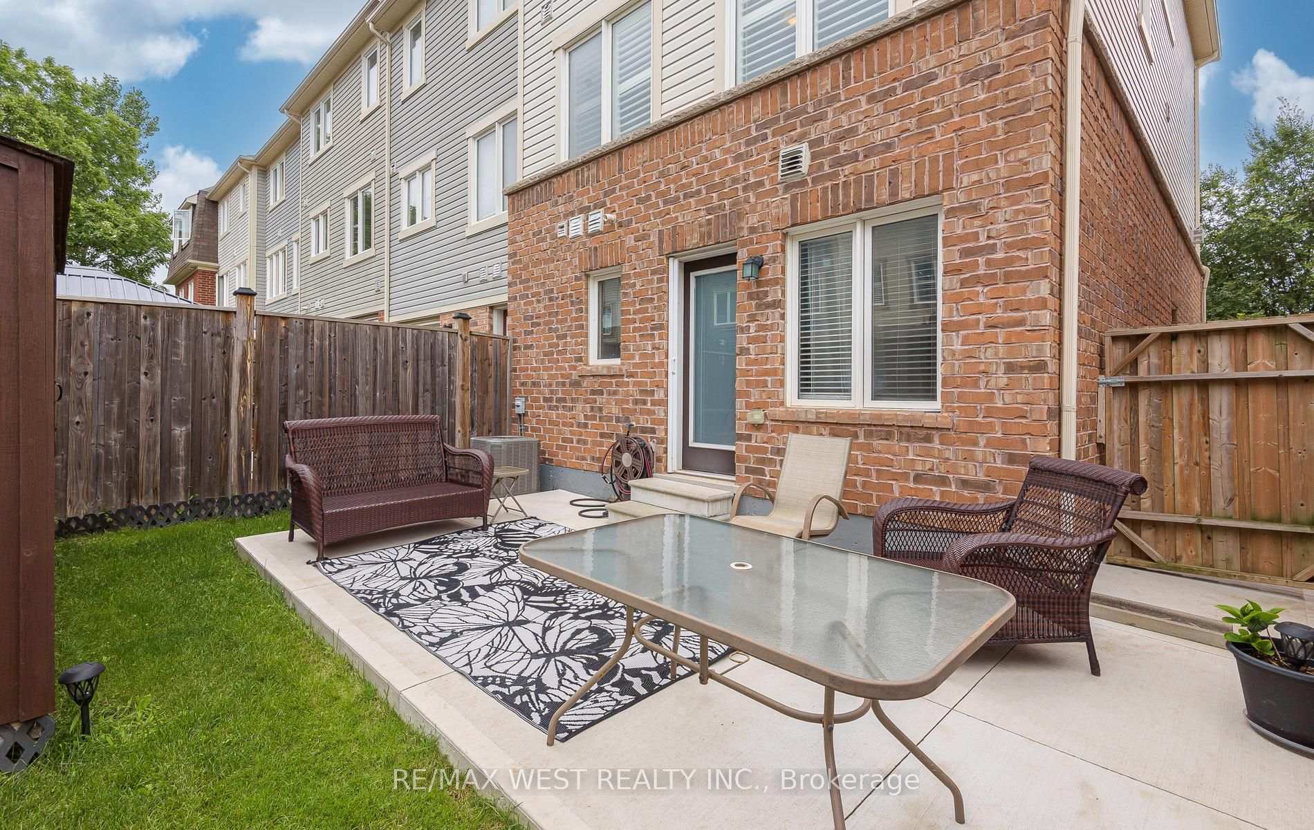 Photo 43 of 95 McCleave Crescent, Brampton, Fletcher's West — HOMEH