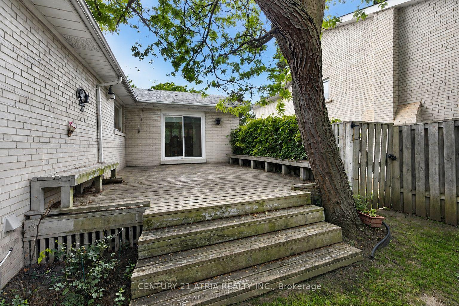 Photo 22 of 69 Olsen Drive, North York, Parkwoods-Donalda — HOMEH