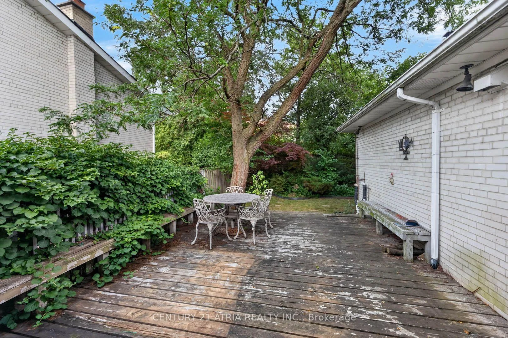 Photo 35 of 69 Olsen Drive, North York, Parkwoods-Donalda — HOMEH