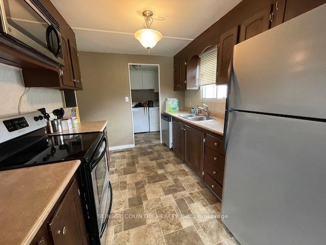 Photo 4 of 142 Third Street, Dryden, Hillcrest — HOMEH