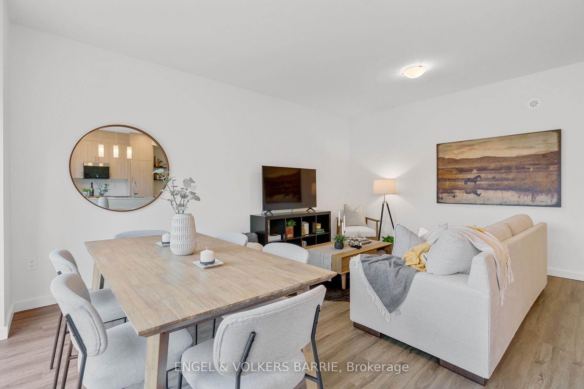 Photo 9 of 142 Athabaska Road, Barrie, Holly — HOMEH