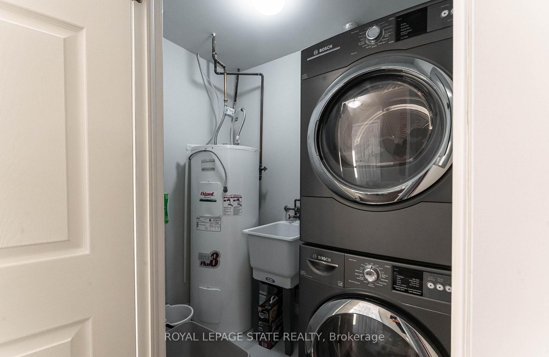 Photo 26 of Unit 17C, 67 Caroline Street S, Hamilton, Durand — HOMEH