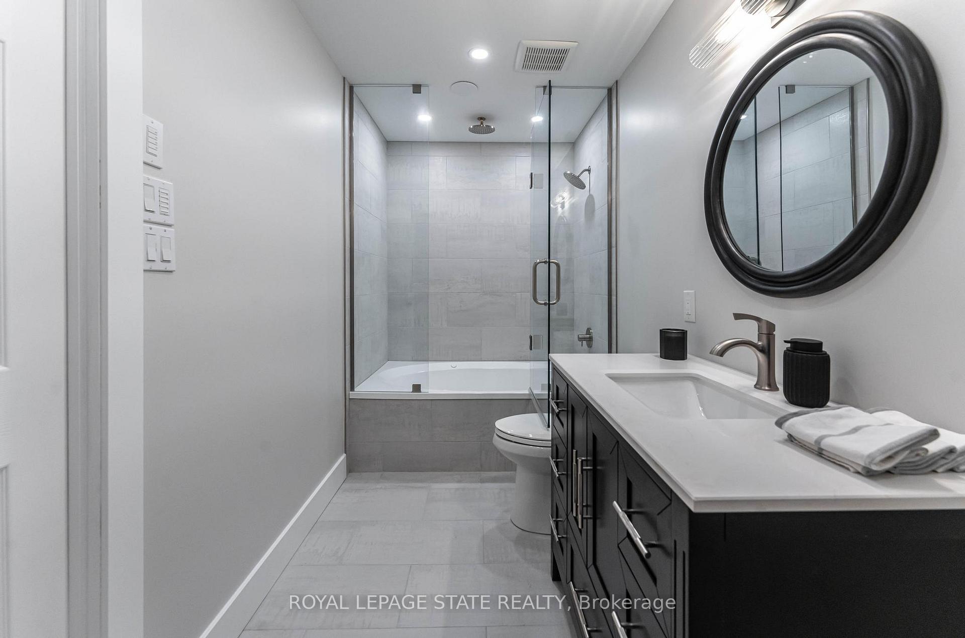 Photo 29 of Unit 17C, 67 Caroline Street S, Hamilton, Durand — HOMEH