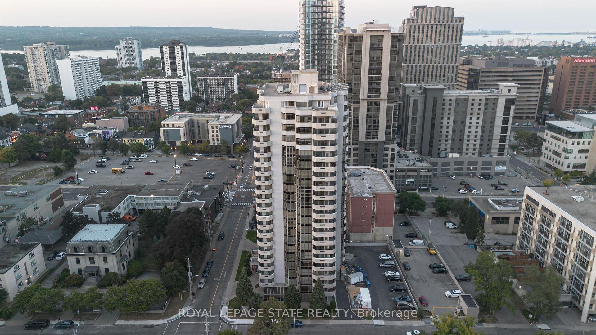 Photo 43 of Unit 17C, 67 Caroline Street S, Hamilton, Durand — HOMEH