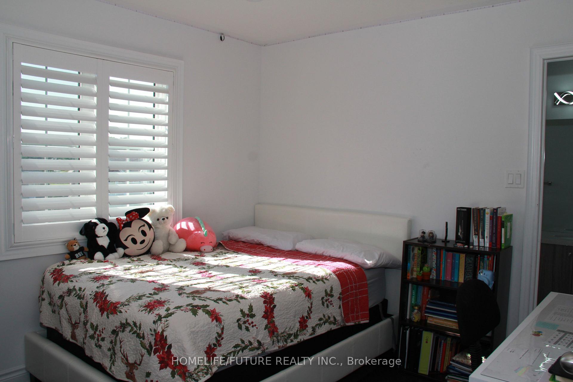 Photo 43 of Unit Main & 2nd, 52 Mac Frost Way, Scarborough, Rouge — HOMEH
