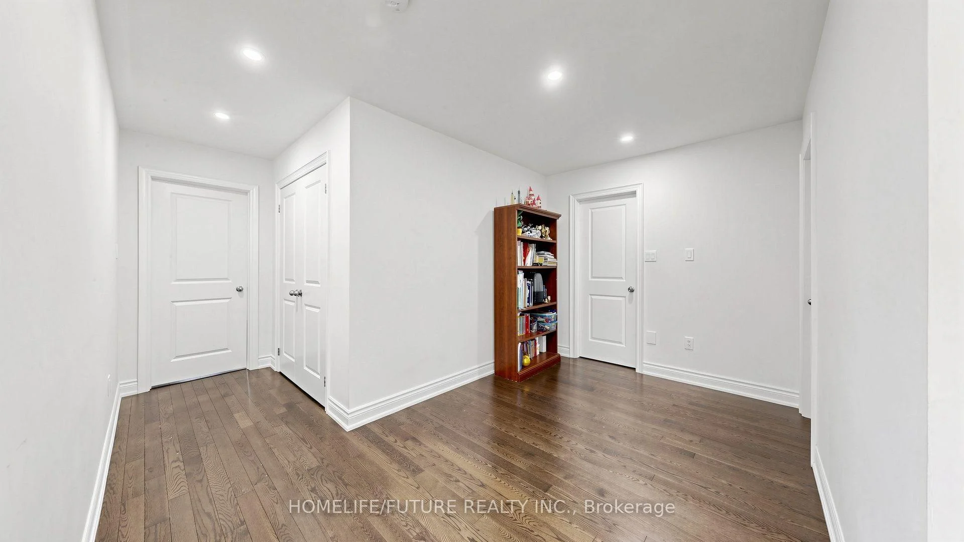 Photo 70 of Unit Main & 2nd, 52 Mac Frost Way, Scarborough, Rouge — HOMEH
