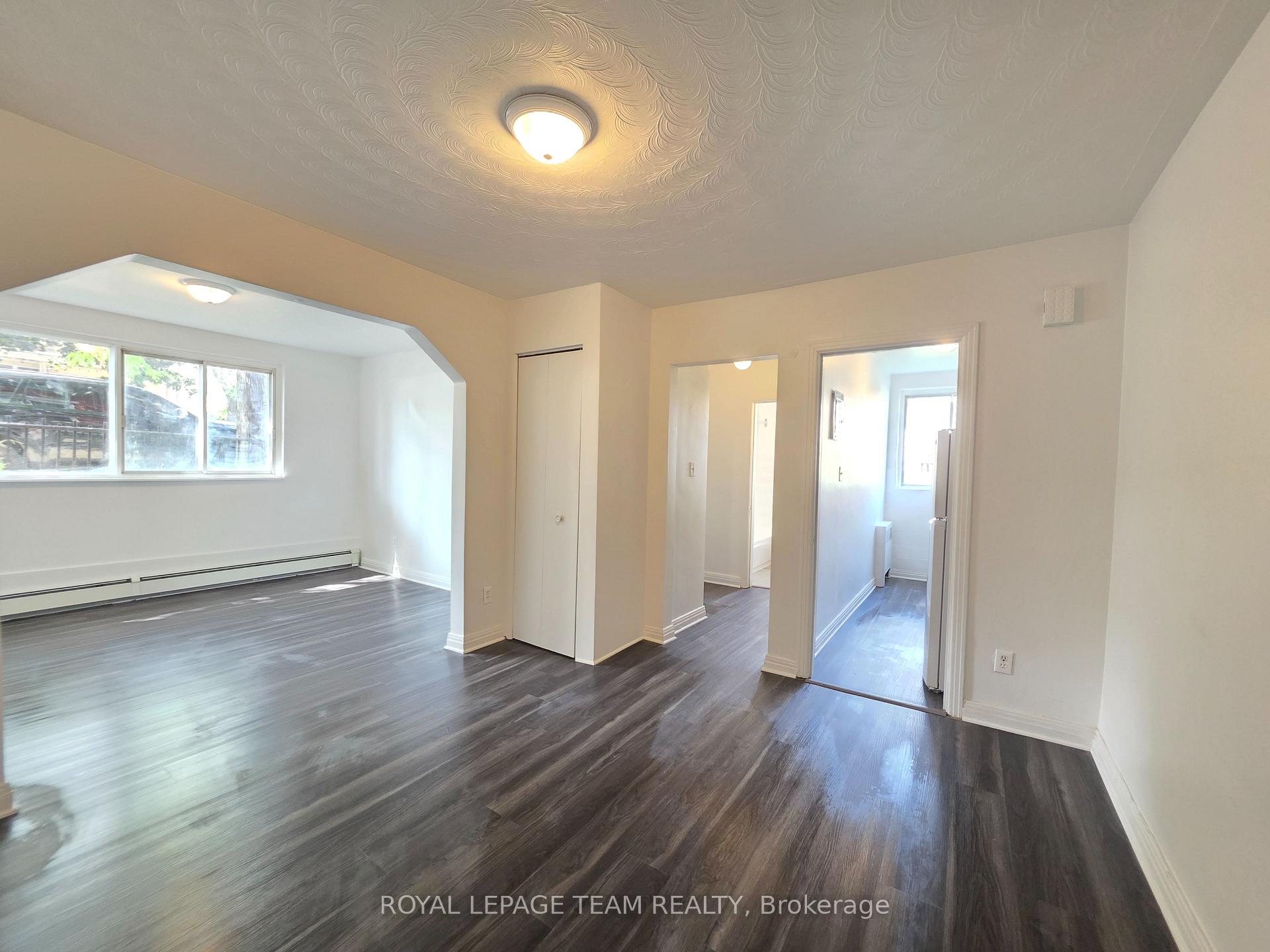 Photo 3 of Unit 2, 187 Bradley Avenue, Ottawa, Vanier — HOMEH