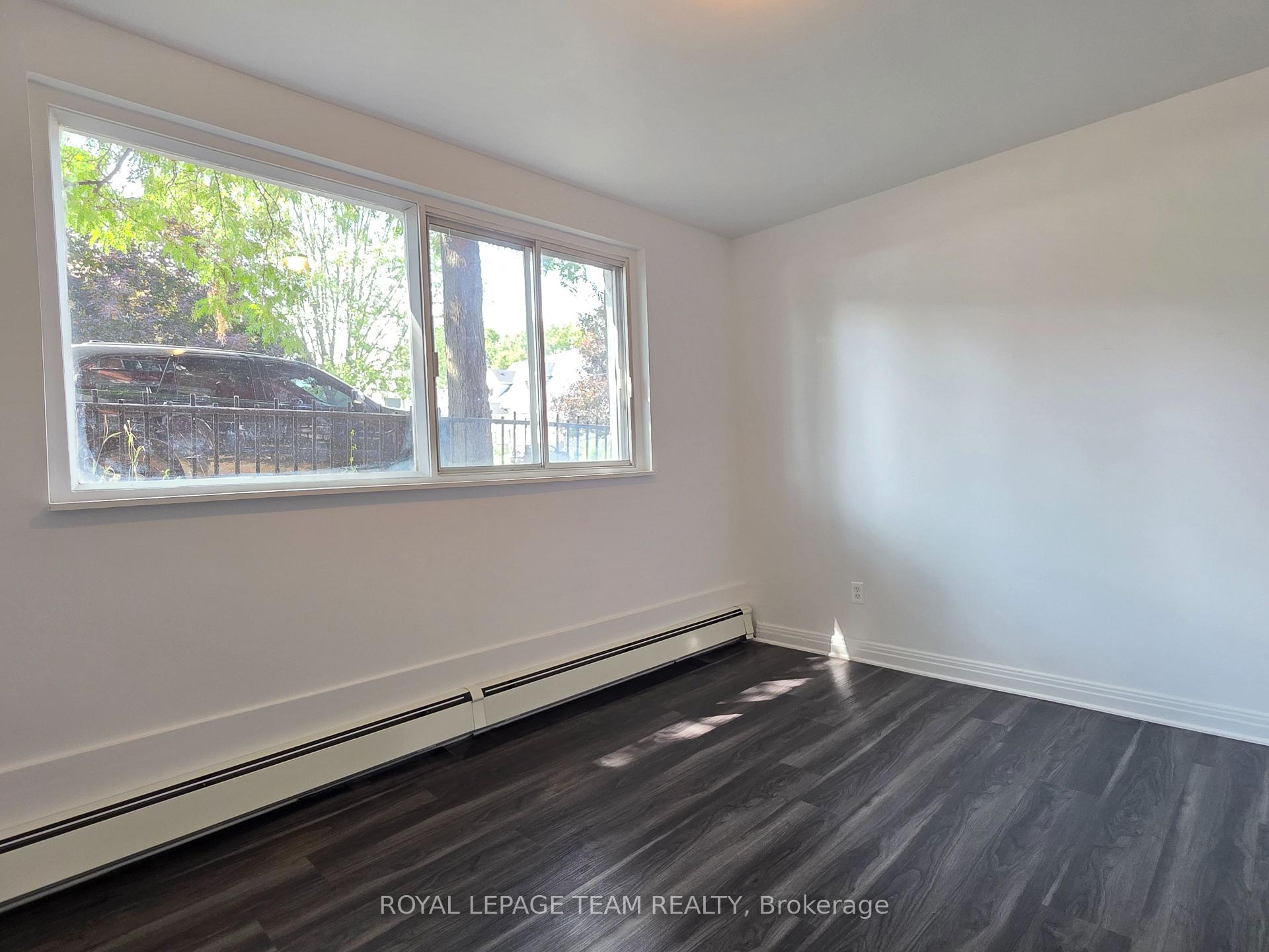 Photo 6 of Unit 2, 187 Bradley Avenue, Ottawa, Vanier — HOMEH