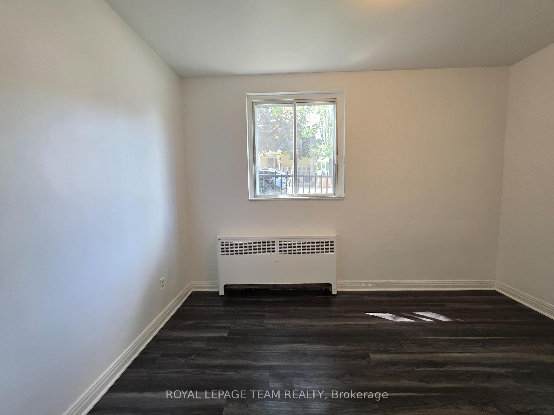 Photo 14 of Unit 2, 187 Bradley Avenue, Ottawa, Vanier — HOMEH