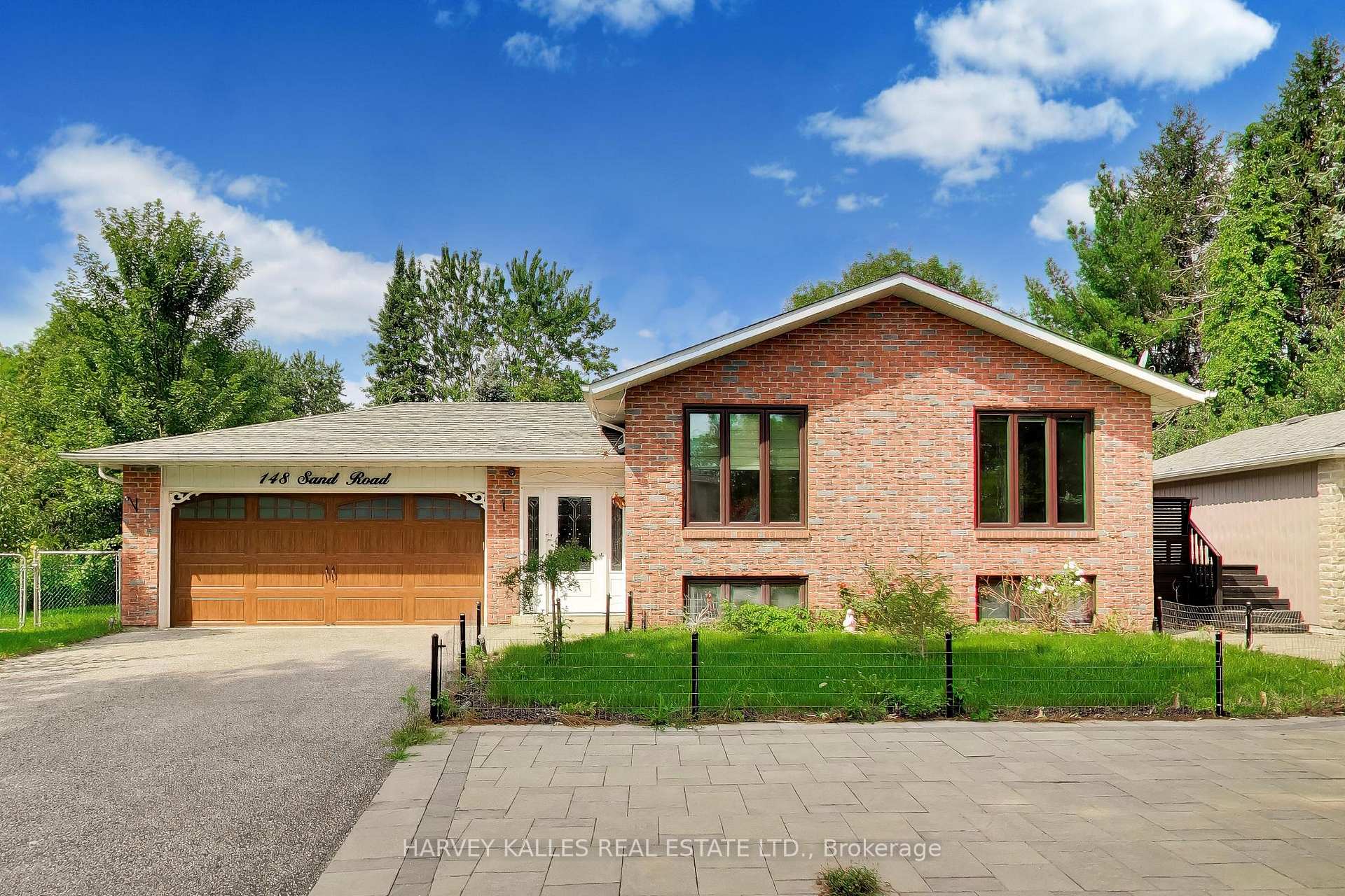 Front of 148 Sand Road