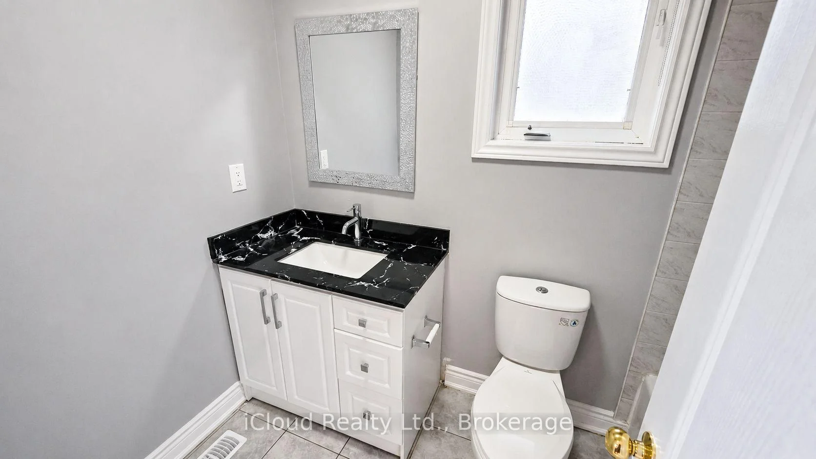 Photo 20 of 39 Manett Crescent, Brampton, Brampton West — HOMEH