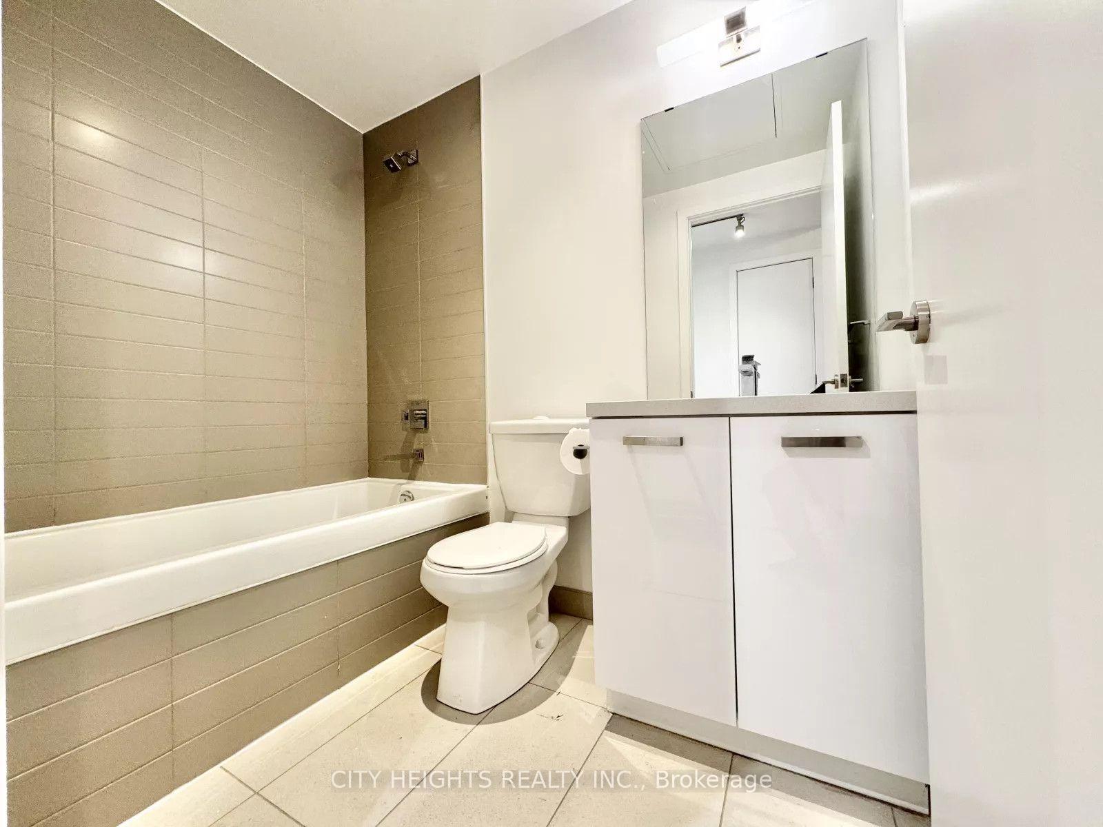 Photo 5 of Unit 705, 11 Charlotte Street, Toronto, Waterfront Communities — HOMEH