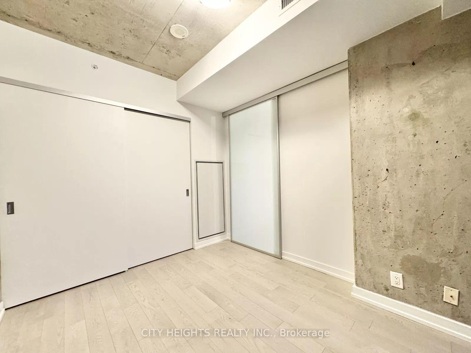 Photo 7 of Unit 705, 11 Charlotte Street, Toronto, Waterfront Communities — HOMEH
