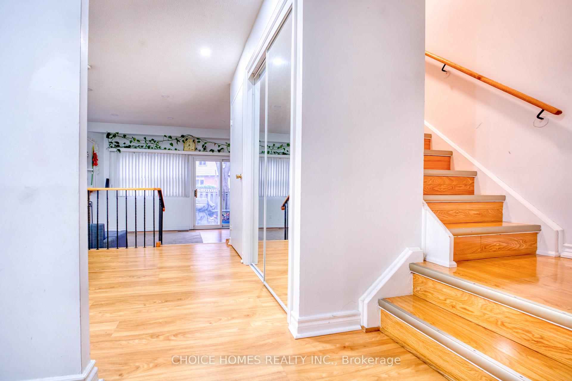 Photo 4 of Unit 73, 525 Meadows Boulevard, Mississauga, Rathwood — HOMEH