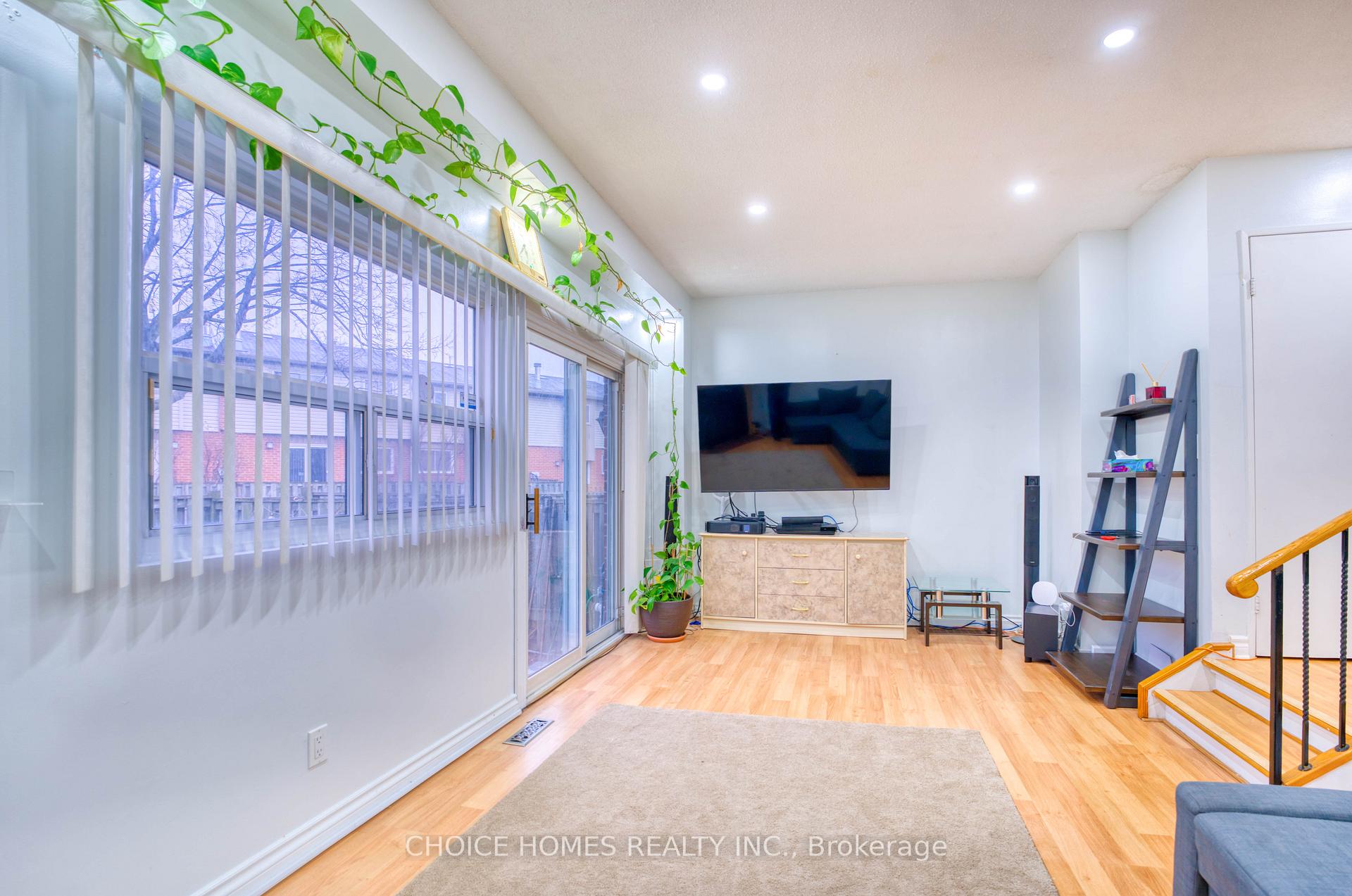 Photo 14 of Unit 73, 525 Meadows Boulevard, Mississauga, Rathwood — HOMEH