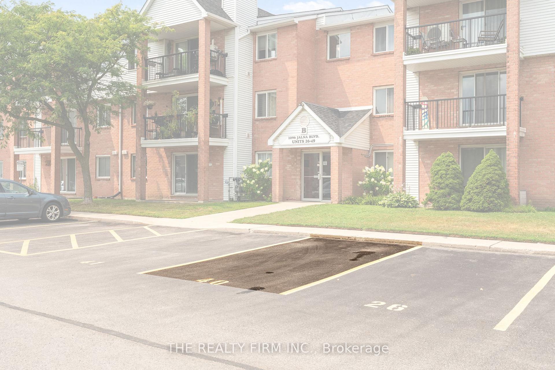 Photo 2 of Unit 40, 1096 Jalna Boulevard, London, South X — HOMEH