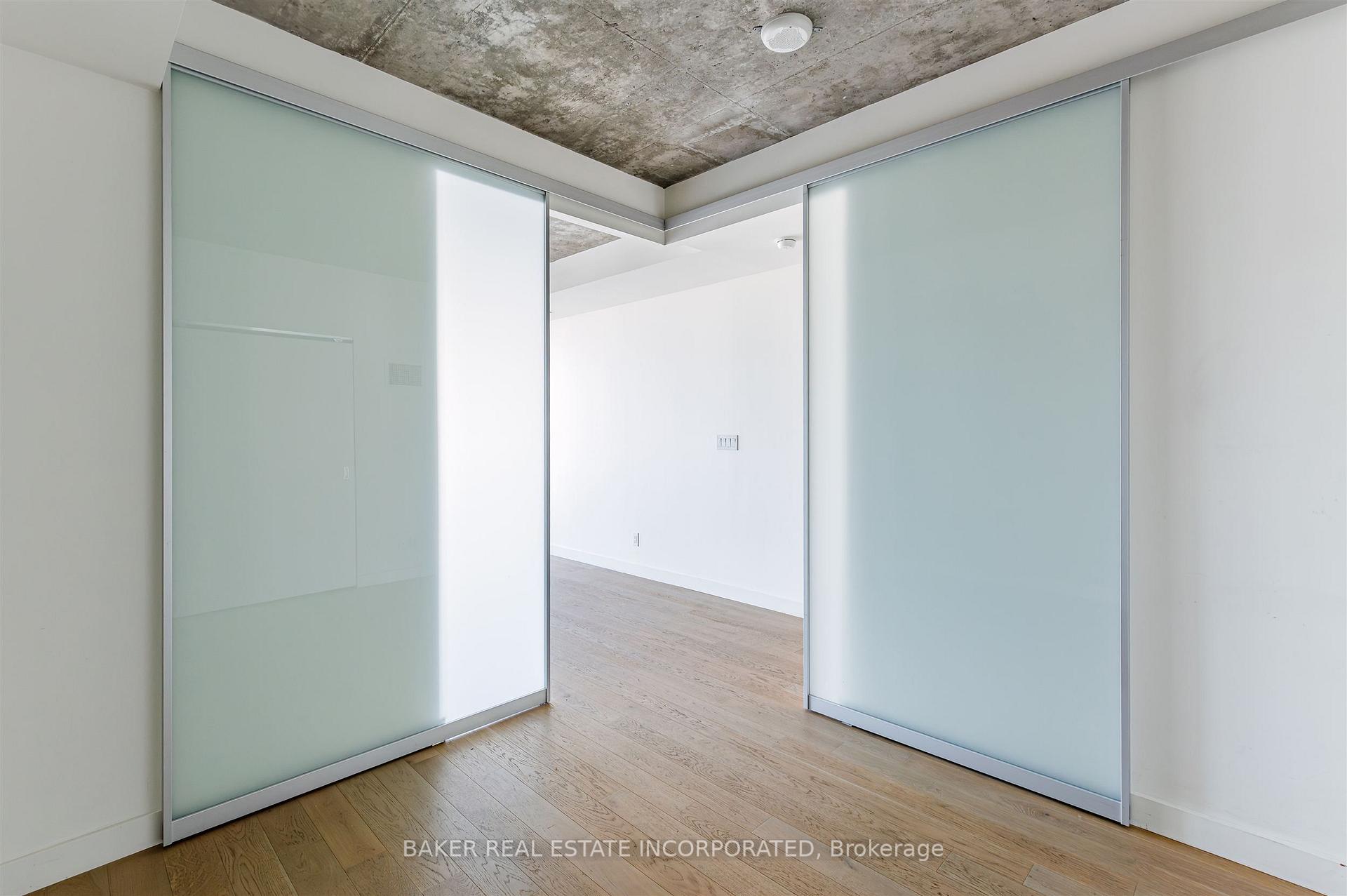 Photo 16 of Unit 1610, 111 Bathurst Street, Toronto, Waterfront Communities — HOMEH