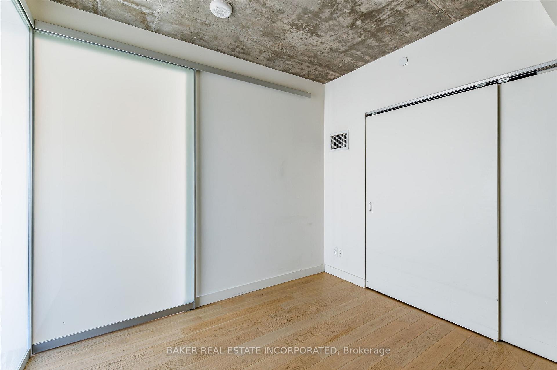 Photo 19 of Unit 1610, 111 Bathurst Street, Toronto, Waterfront Communities — HOMEH