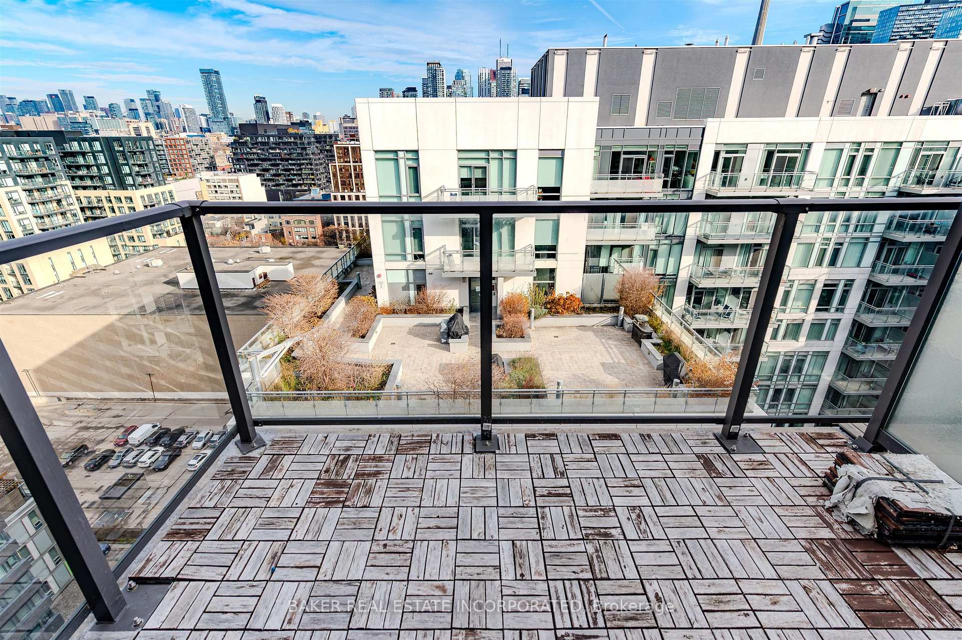Photo 24 of Unit 1610, 111 Bathurst Street, Toronto, Waterfront Communities — HOMEH