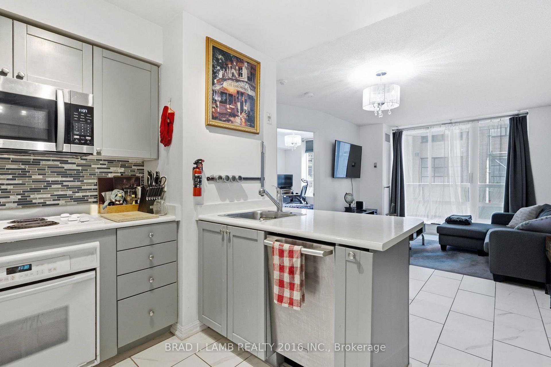 Photo 4 of Unit 201, 311 Richmond Street E, Toronto, Moss Park — HOMEH