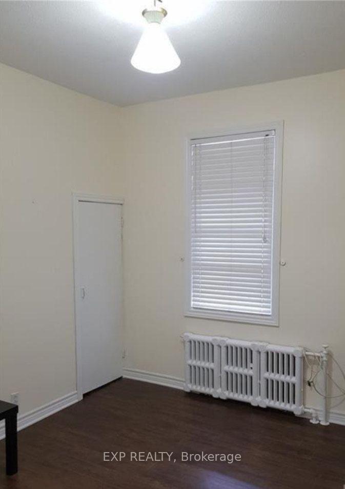 Photo 4 of Unit Unit 1, 268 Flora Street, Ottawa, Ottawa Centre — HOMEH