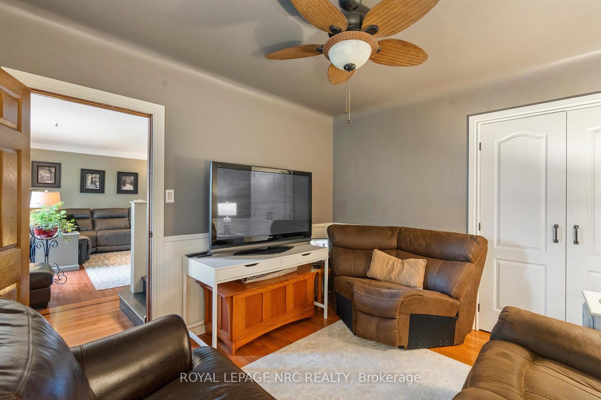 Photo 16 of 210 Ontario Street, Thorold, Allanburg/Thorold South — HOMEH