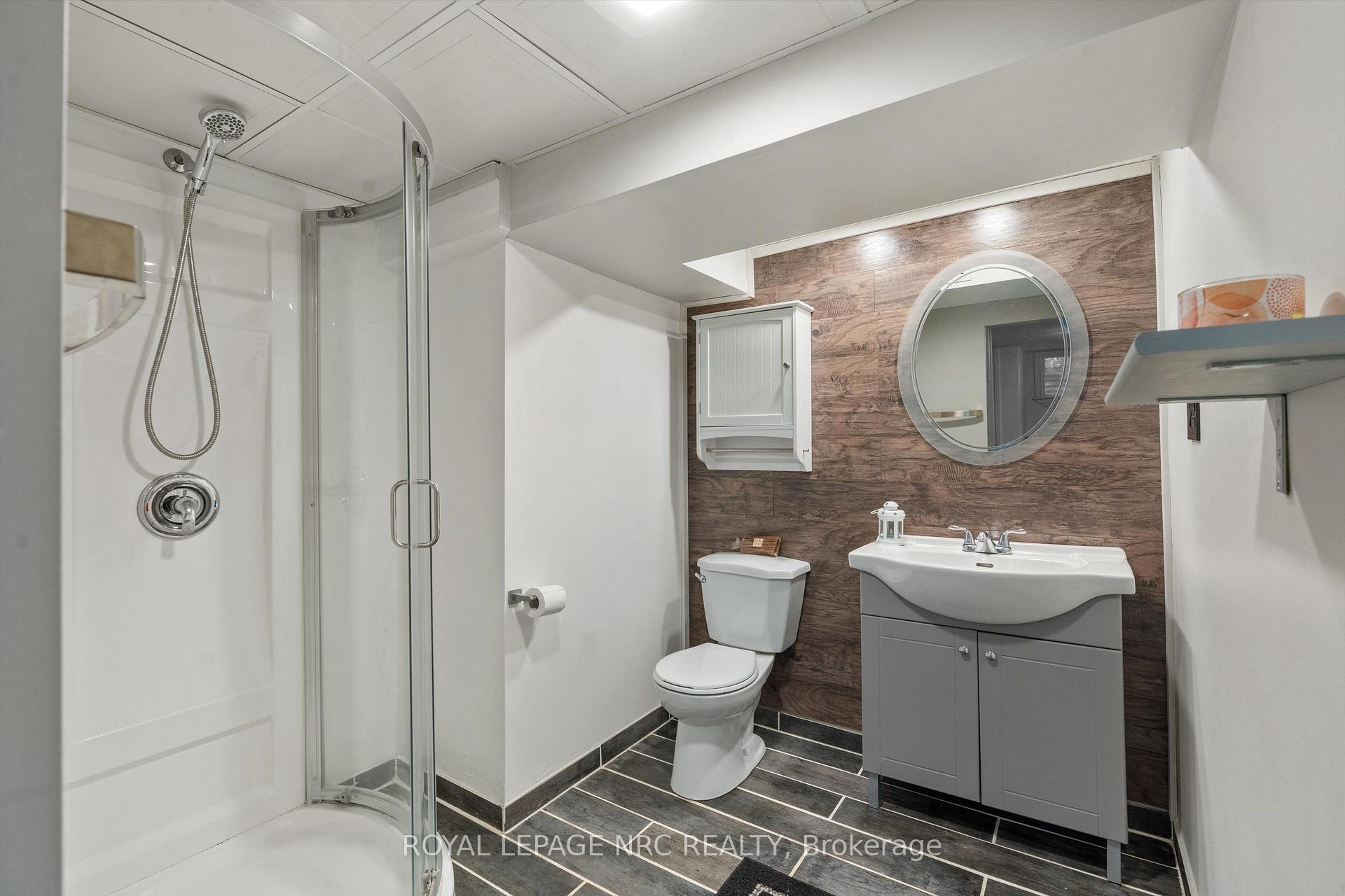 Photo 28 of 210 Ontario Street, Thorold, Allanburg/Thorold South — HOMEH