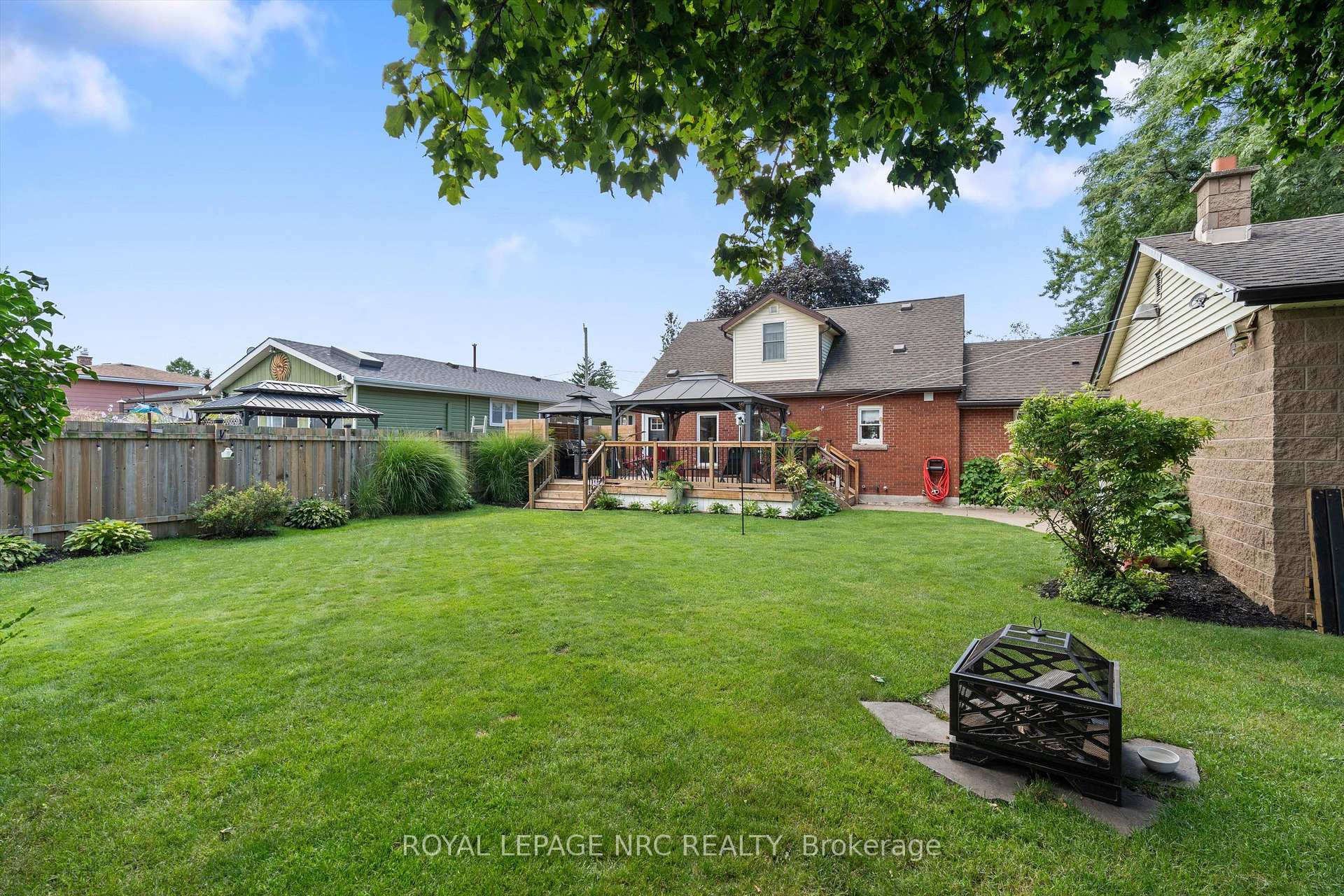 Photo 36 of 210 Ontario Street, Thorold, Allanburg/Thorold South — HOMEH