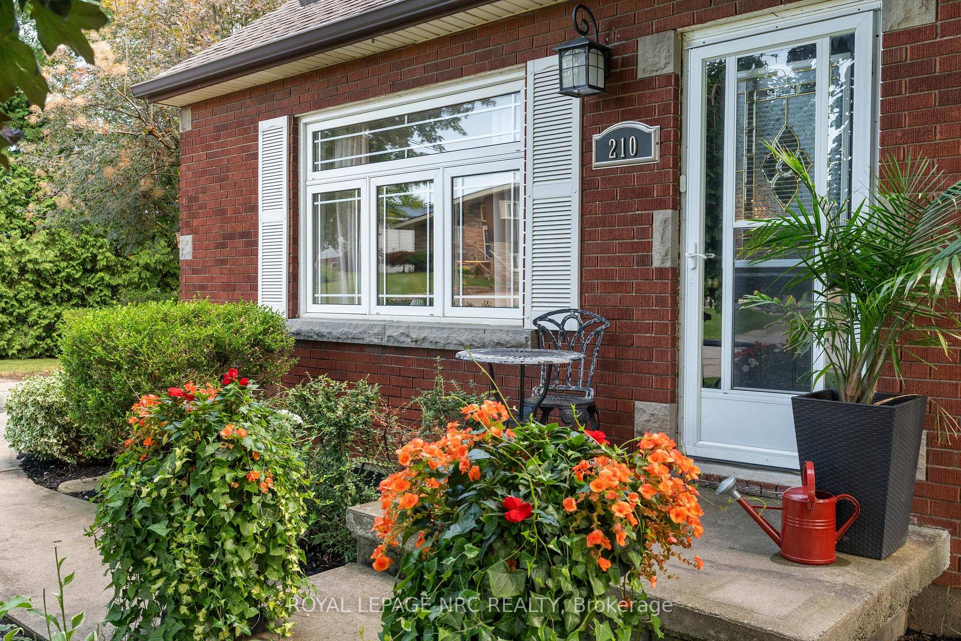 Photo 44 of 210 Ontario Street, Thorold, Allanburg/Thorold South — HOMEH