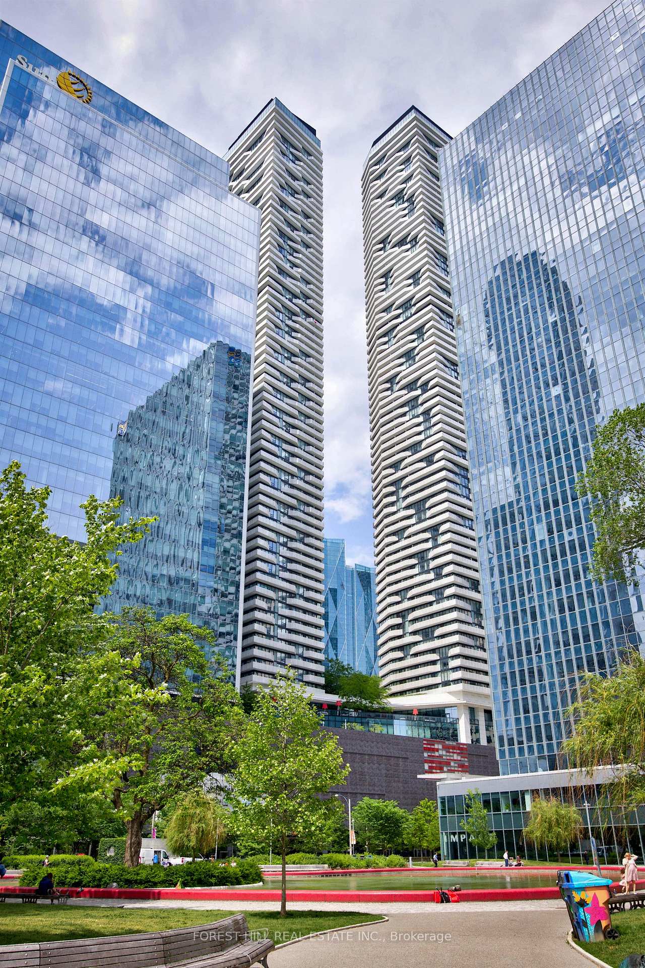 Photo 2 of Unit 5410, 100 Harbour Street, Toronto, Waterfront Communities — HOMEH