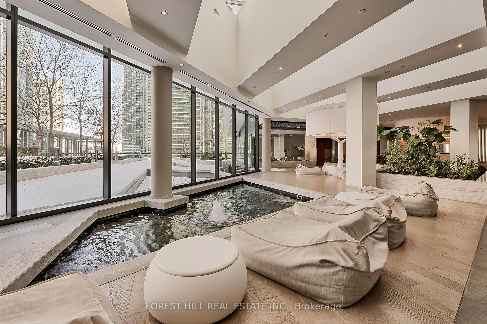 Photo 6 of Unit 5410, 100 Harbour Street, Toronto, Waterfront Communities — HOMEH