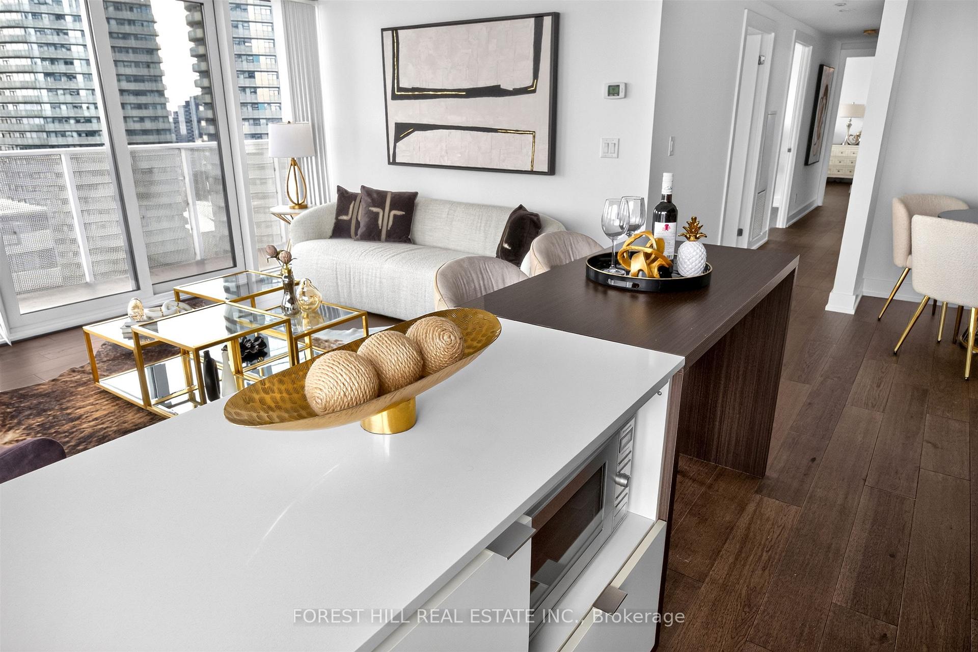Photo 22 of Unit 5410, 100 Harbour Street, Toronto, Waterfront Communities — HOMEH