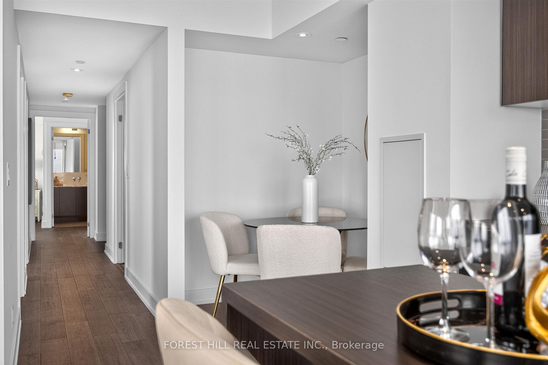 Photo 25 of Unit 5410, 100 Harbour Street, Toronto, Waterfront Communities — HOMEH