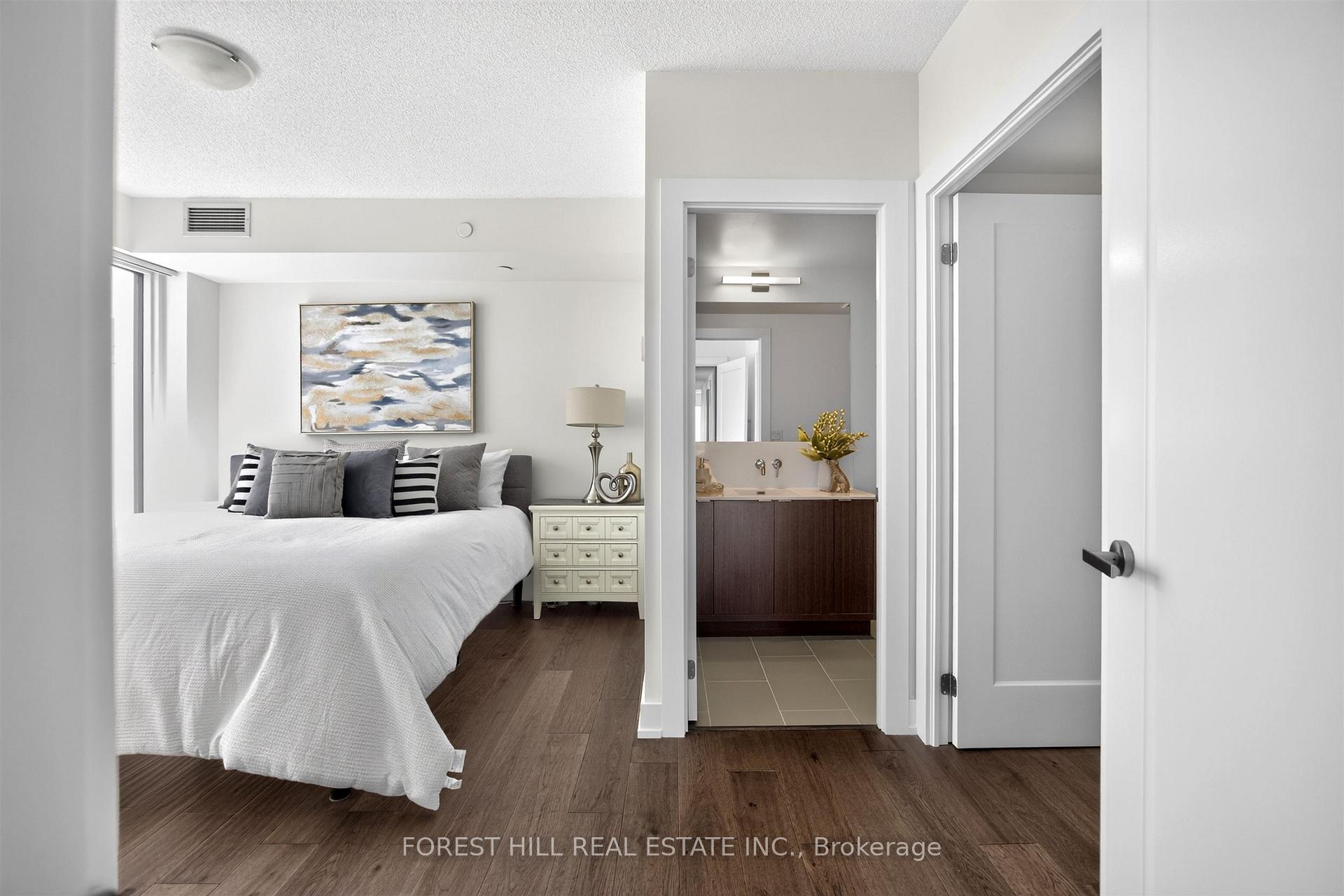 Photo 31 of Unit 5410, 100 Harbour Street, Toronto, Waterfront Communities — HOMEH