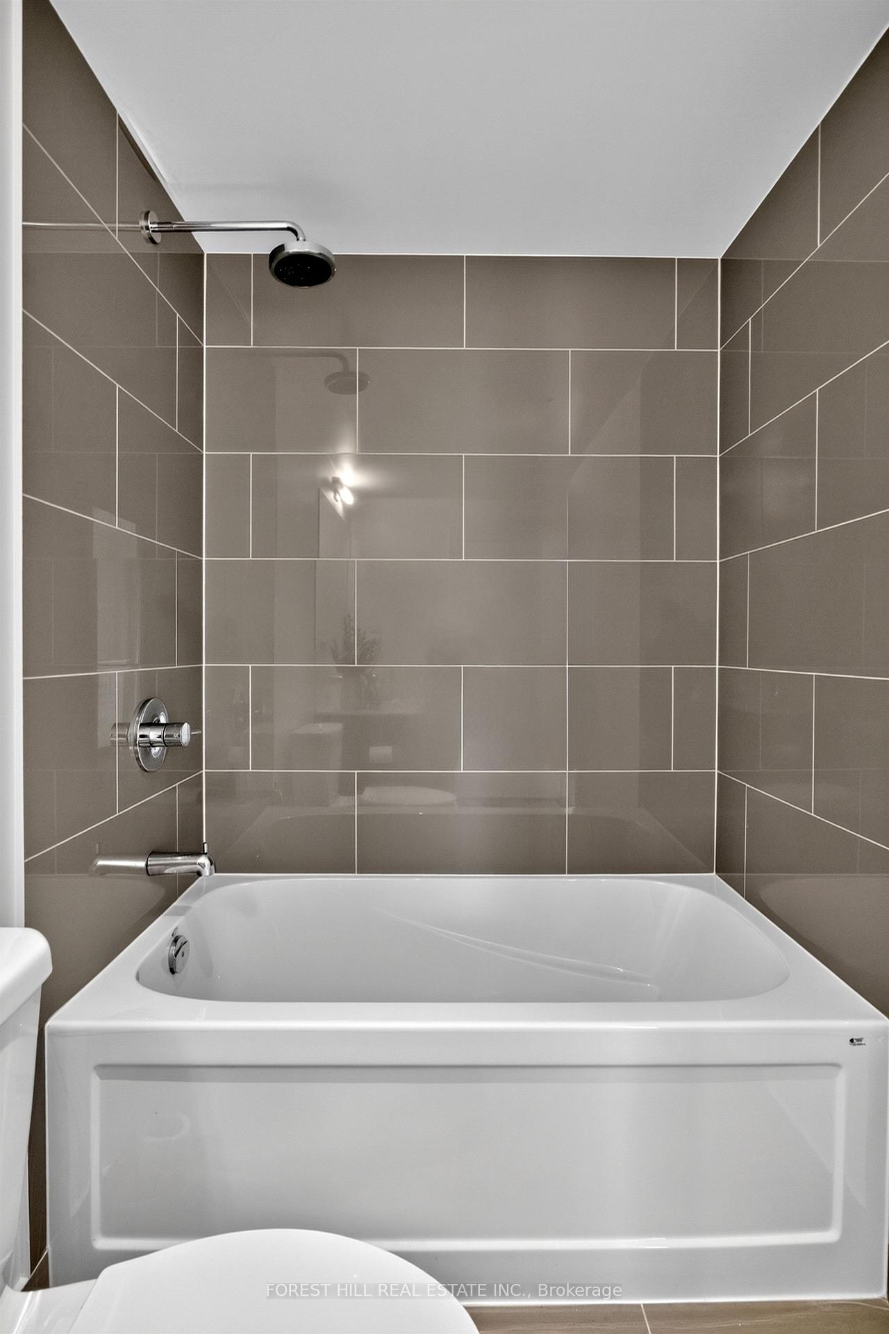 Photo 34 of Unit 5410, 100 Harbour Street, Toronto, Waterfront Communities — HOMEH