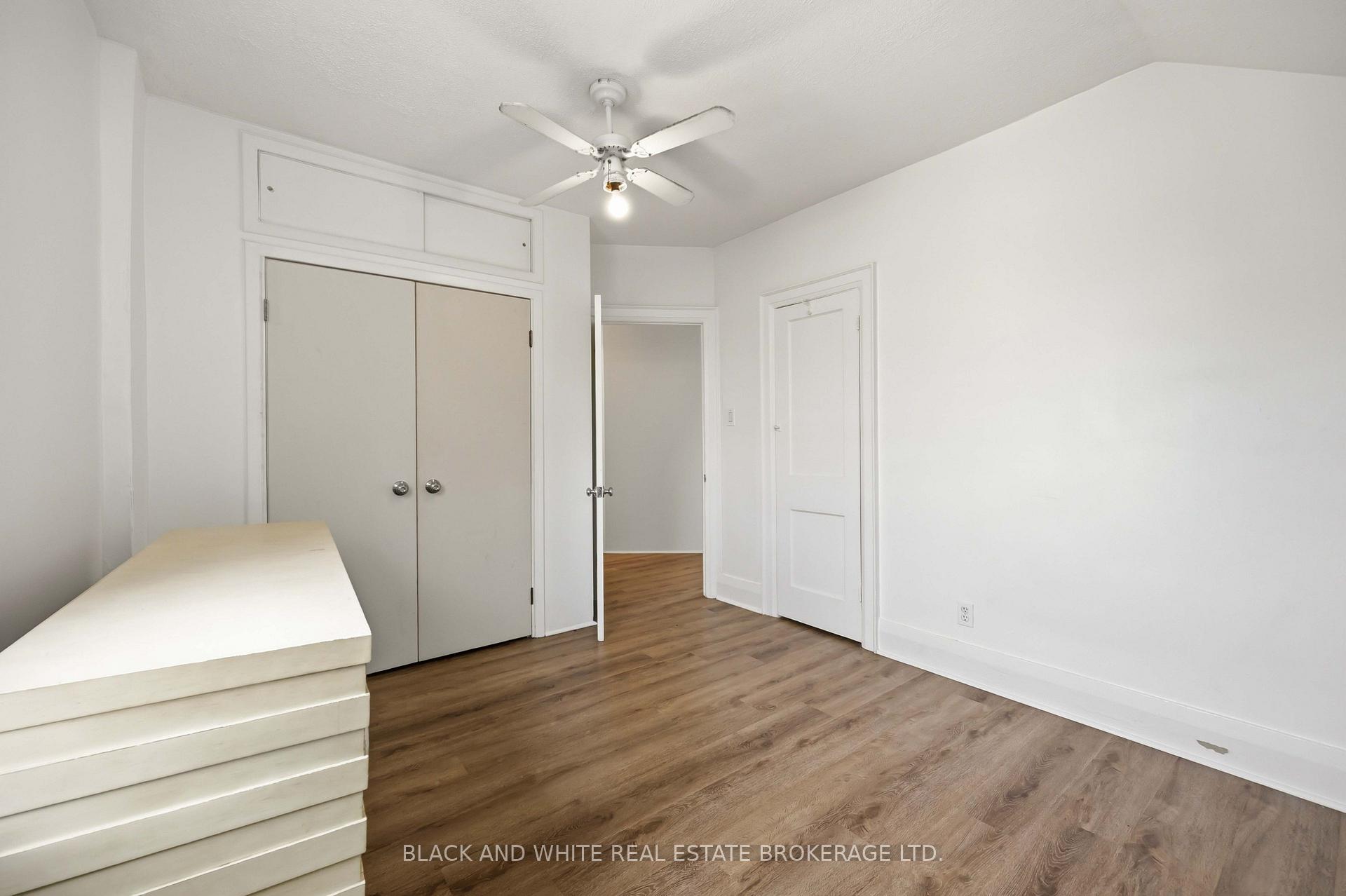 Photo 27 of 4 Greendale Avenue, Toronto, Rockcliffe-Smythe — HOMEH