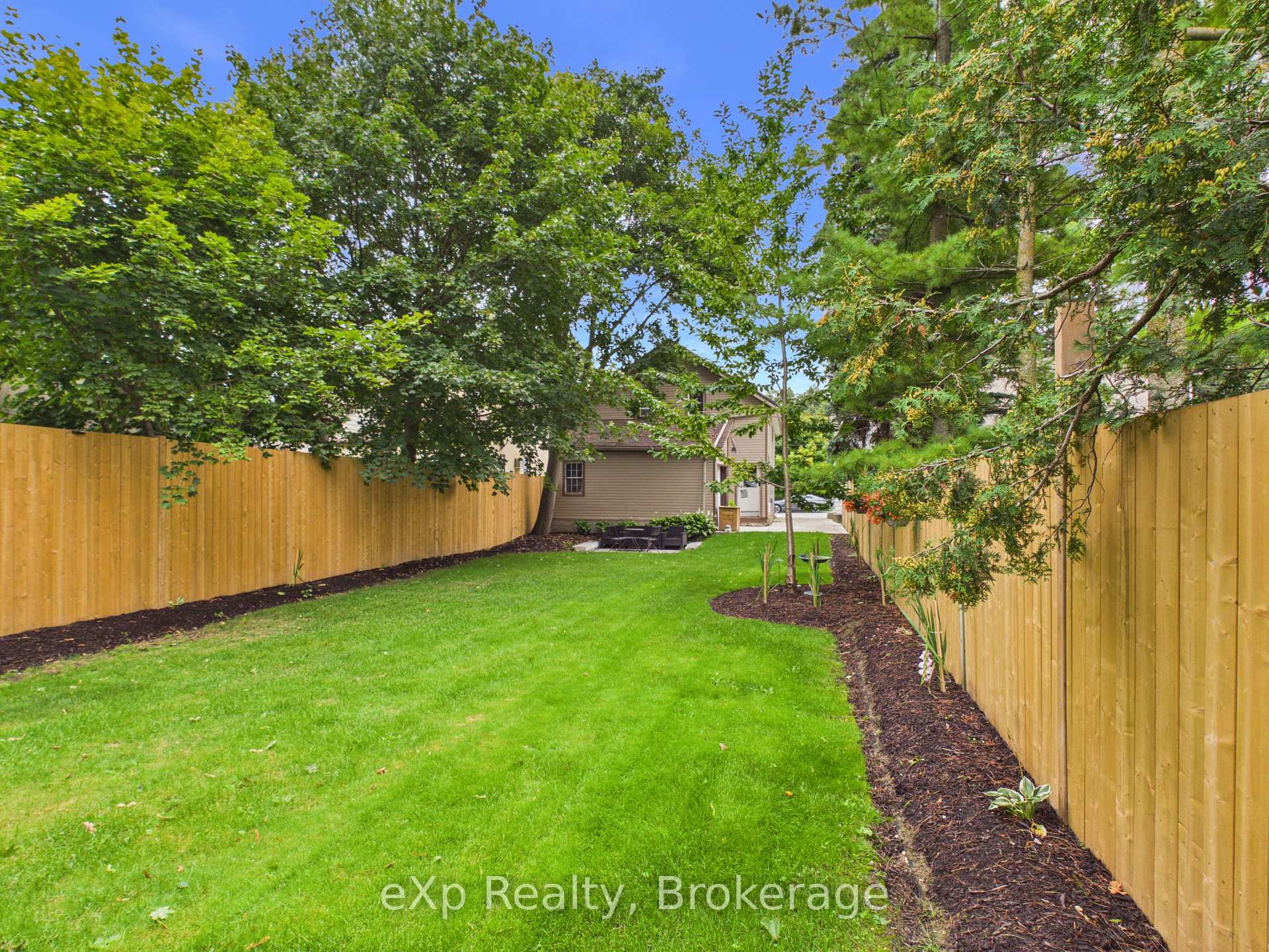 Photo 30 of 109 Colborne Street S, Brockton — HOMEH