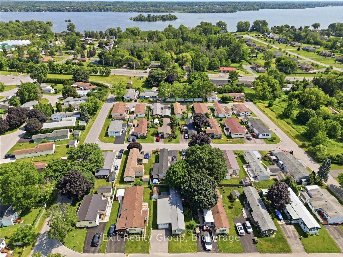 Photo 2 of 7 Dove Lane, Quinte West, Sidney Ward — HOMEH