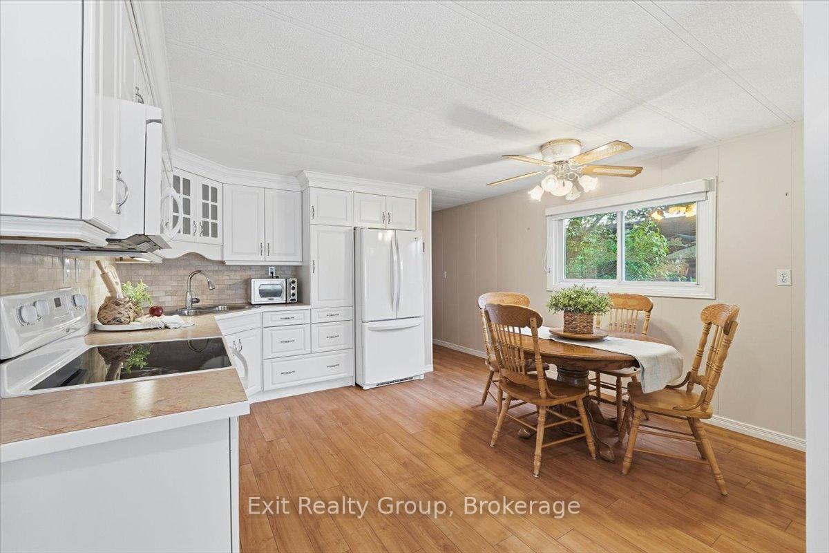 Photo 7 of 7 Dove Lane, Quinte West, Sidney Ward — HOMEH
