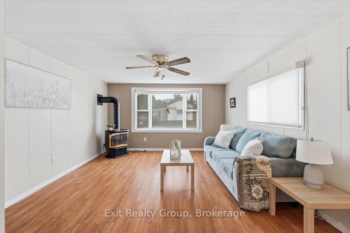 Photo 9 of 7 Dove Lane, Quinte West, Sidney Ward — HOMEH
