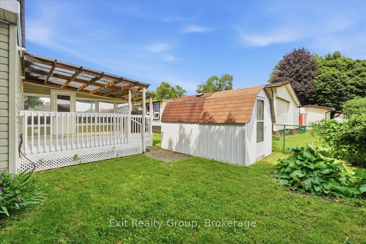 Photo 26 of 7 Dove Lane, Quinte West, Sidney Ward — HOMEH