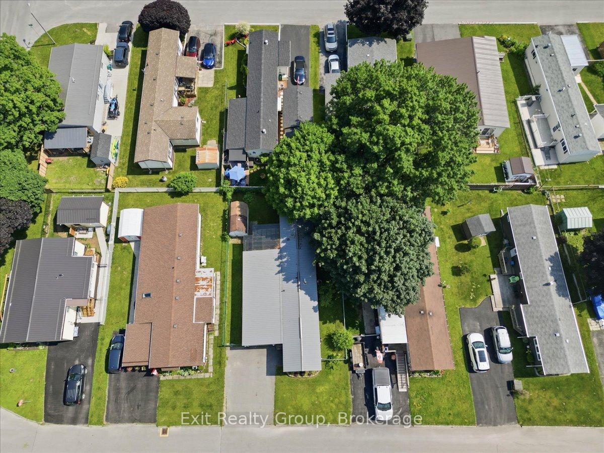Photo 31 of 7 Dove Lane, Quinte West, Sidney Ward — HOMEH
