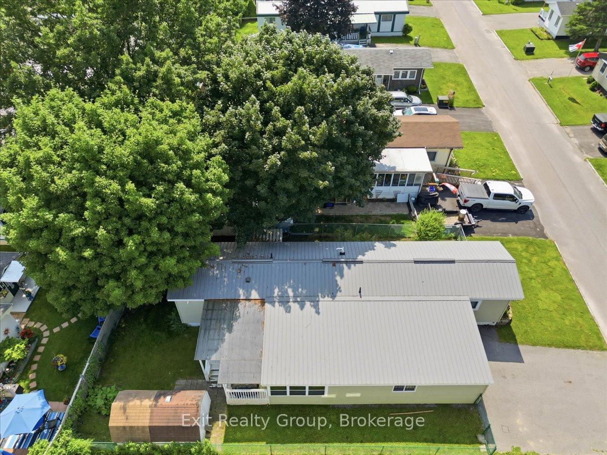 Photo 33 of 7 Dove Lane, Quinte West, Sidney Ward — HOMEH