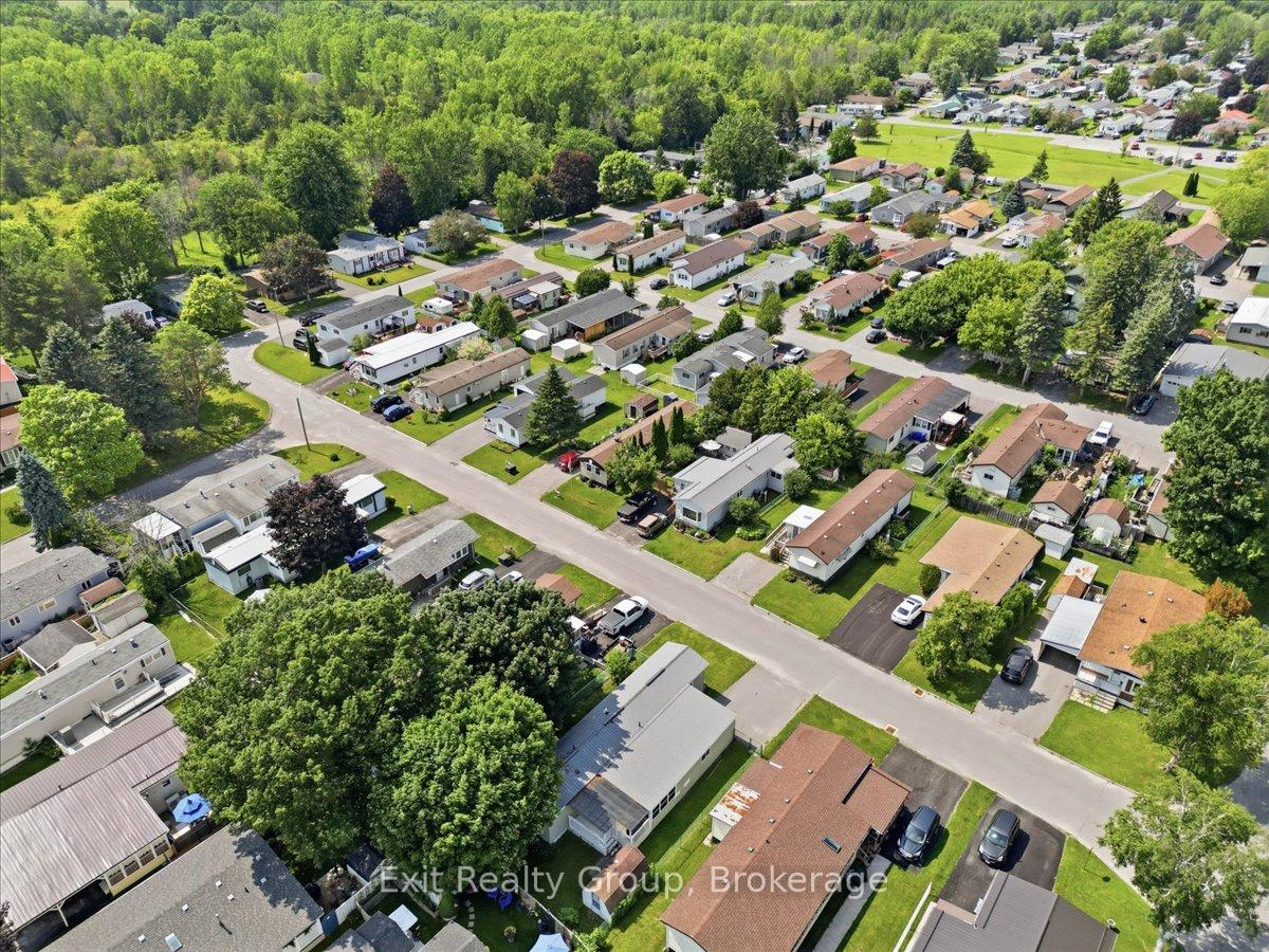 Photo 34 of 7 Dove Lane, Quinte West, Sidney Ward — HOMEH