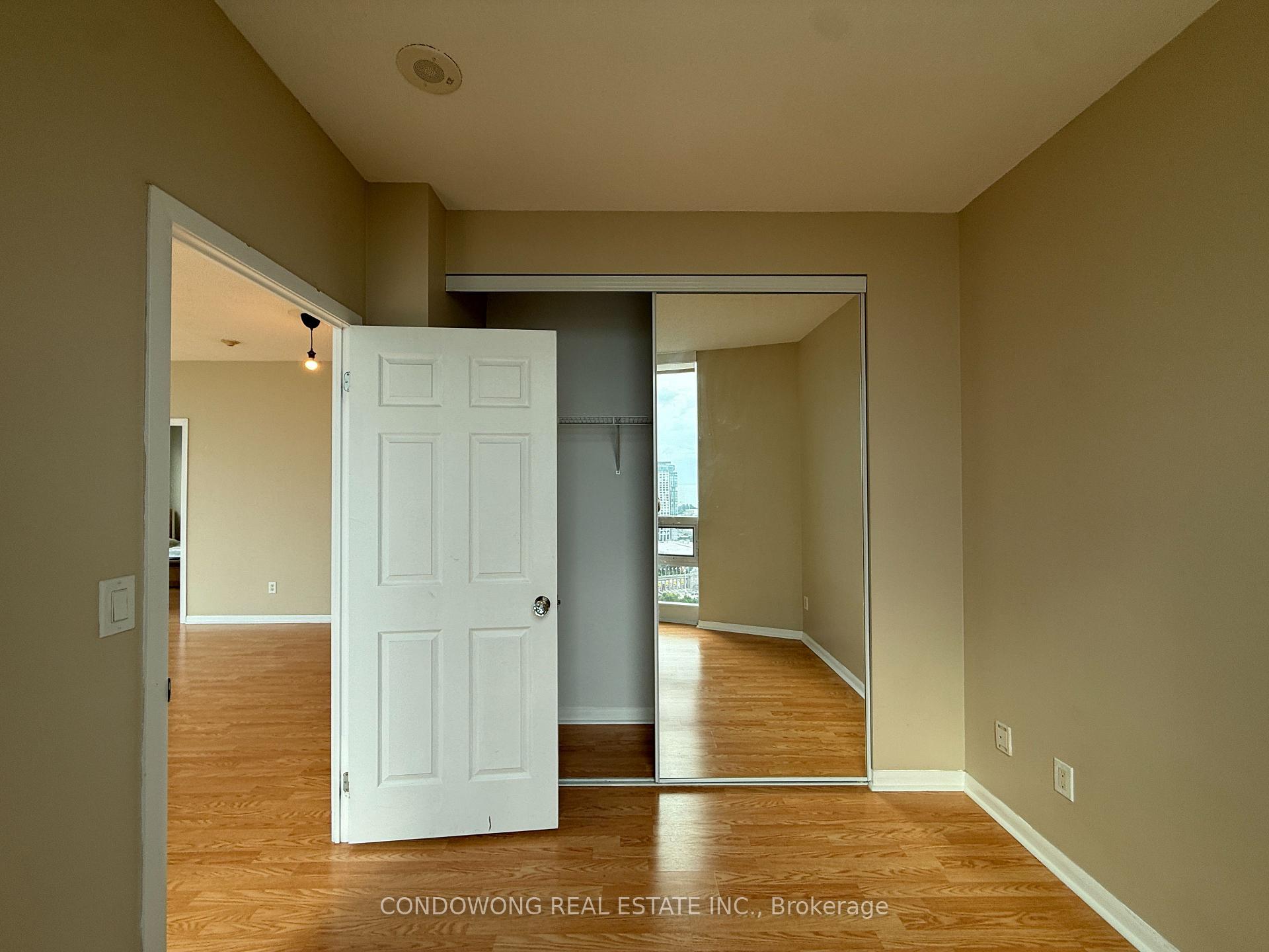 Photo 7 of Unit 2804, 231 Fort York Boulevard, Toronto, Niagara — HOMEH